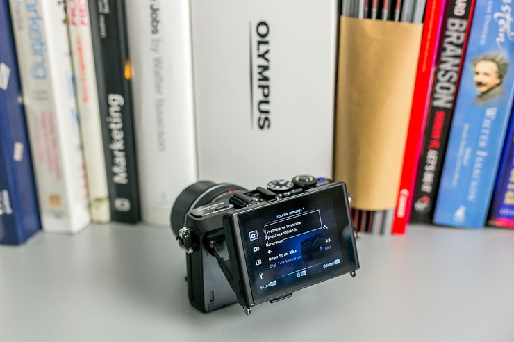 Olympus PEN E-PL7 (19).jpg